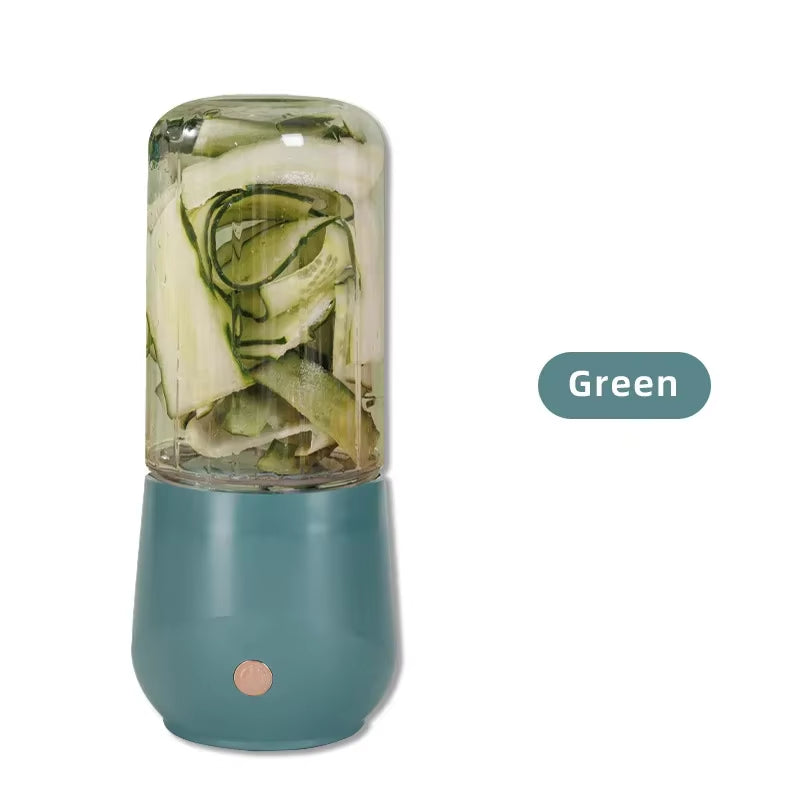 Portable Mini Fruit Blender– Fresh Smoothies Anytime, Anywhere
